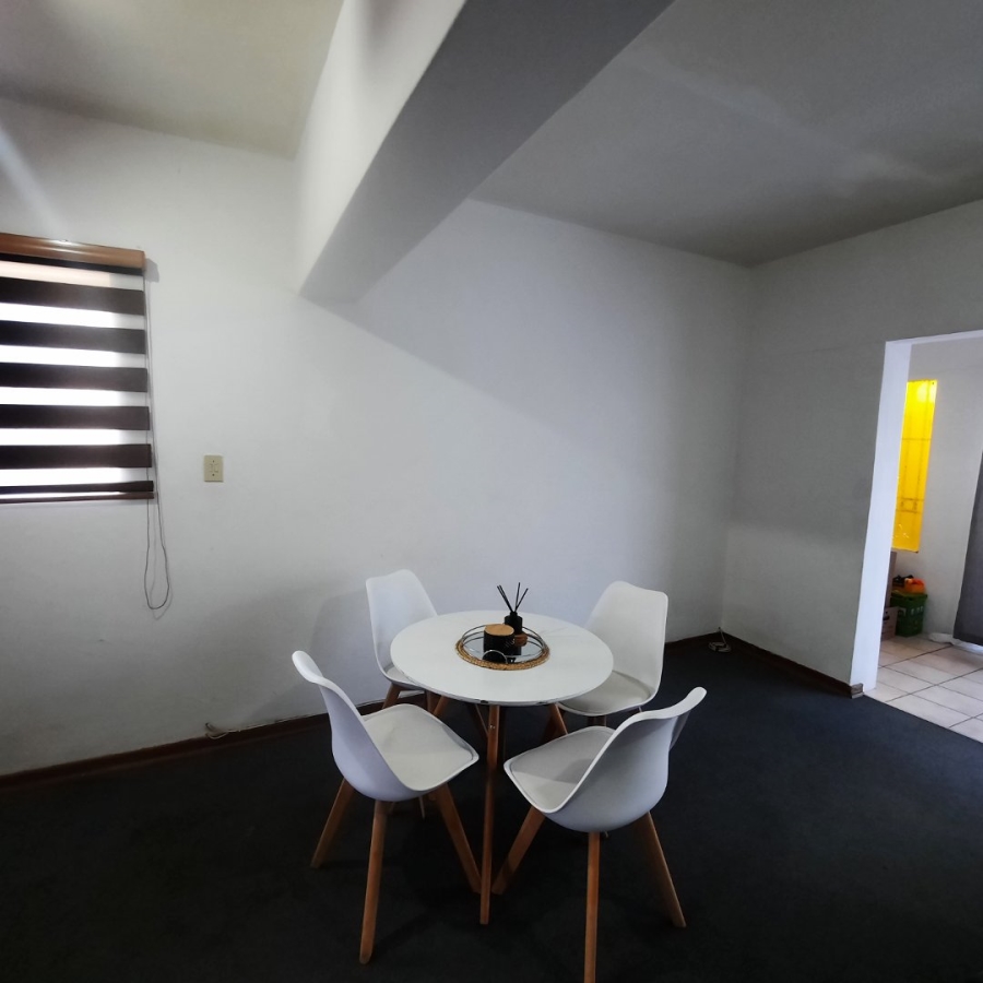 2 Bedroom Property for Sale in Navalsig Free State